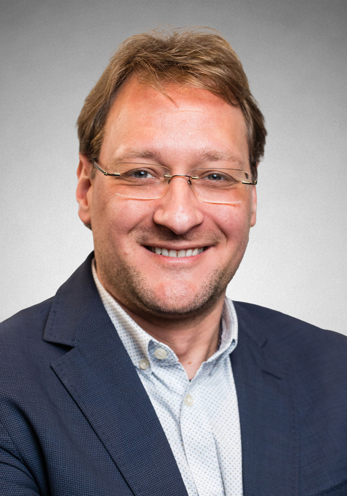Nikola Milinkovic headshot.