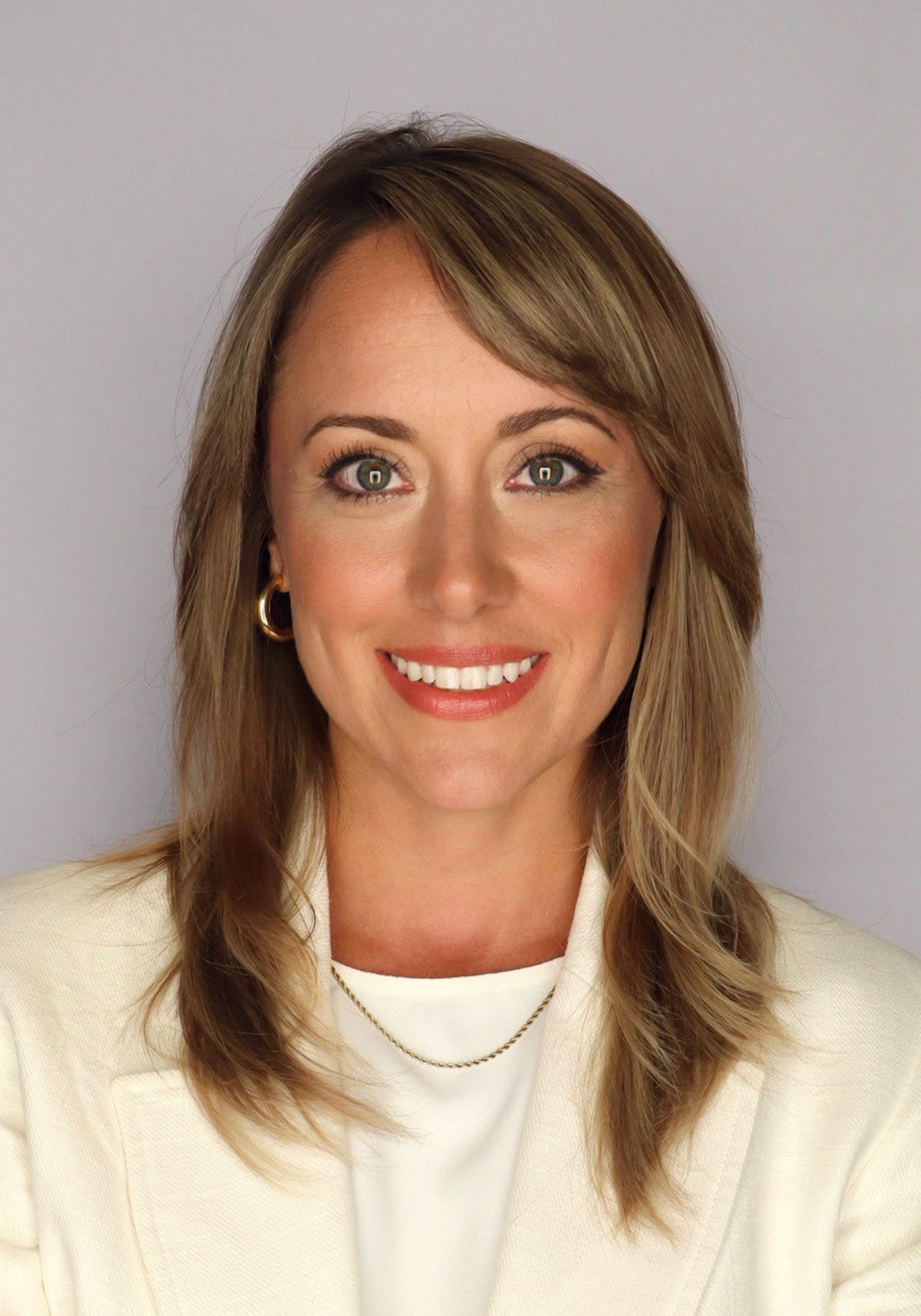 Shaina Katz headshot.